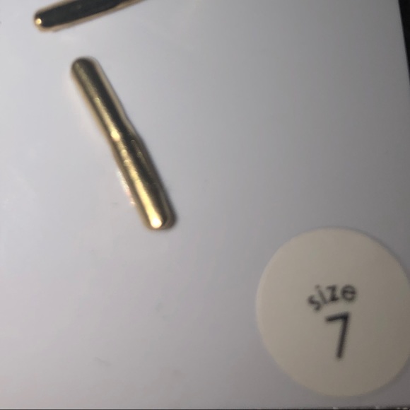 Gorjana Amalfi Pink Ring Trio- Size 7 - Picture 4 of 4